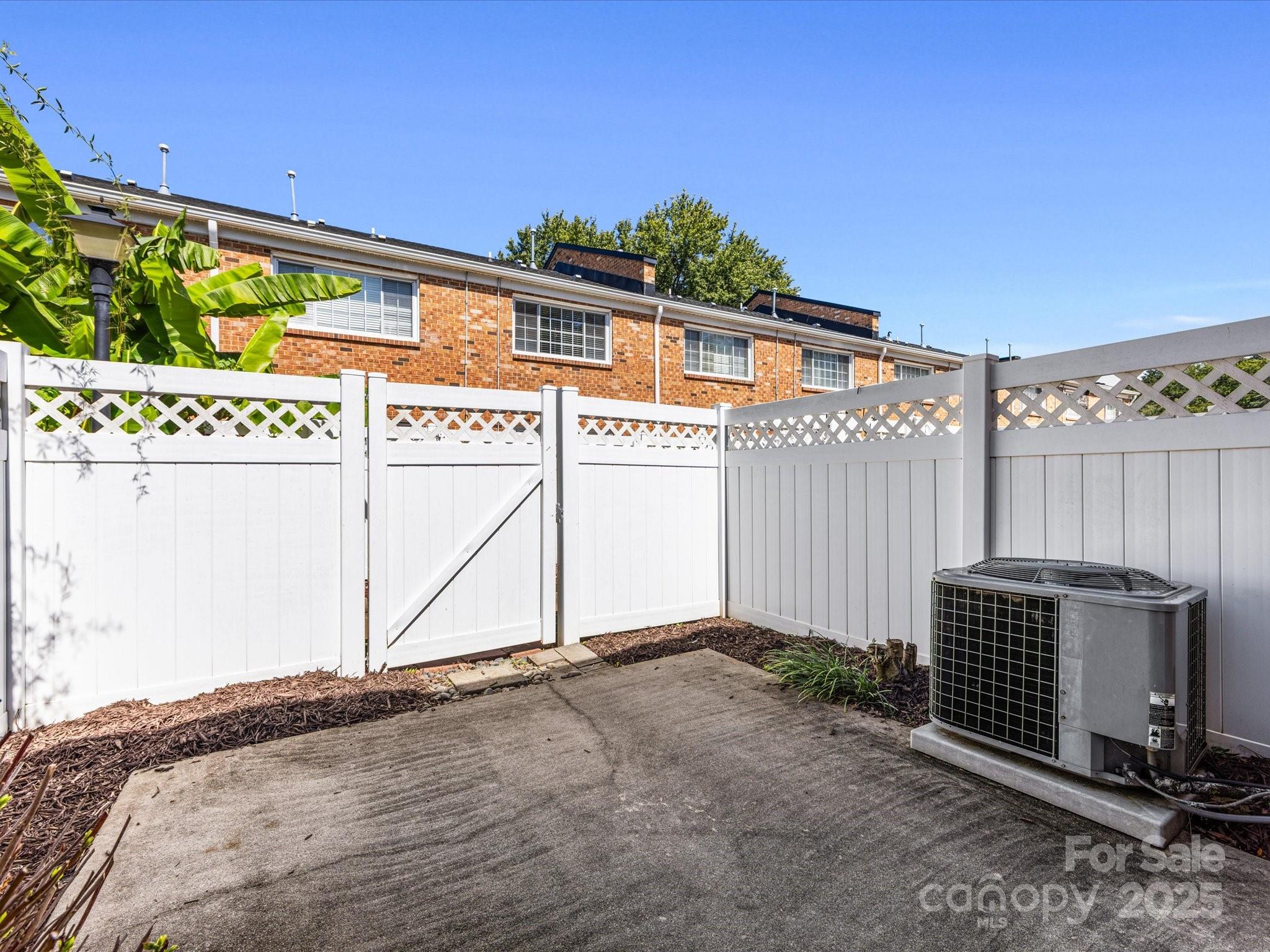 1310 Green Oaks Lane Unit: D