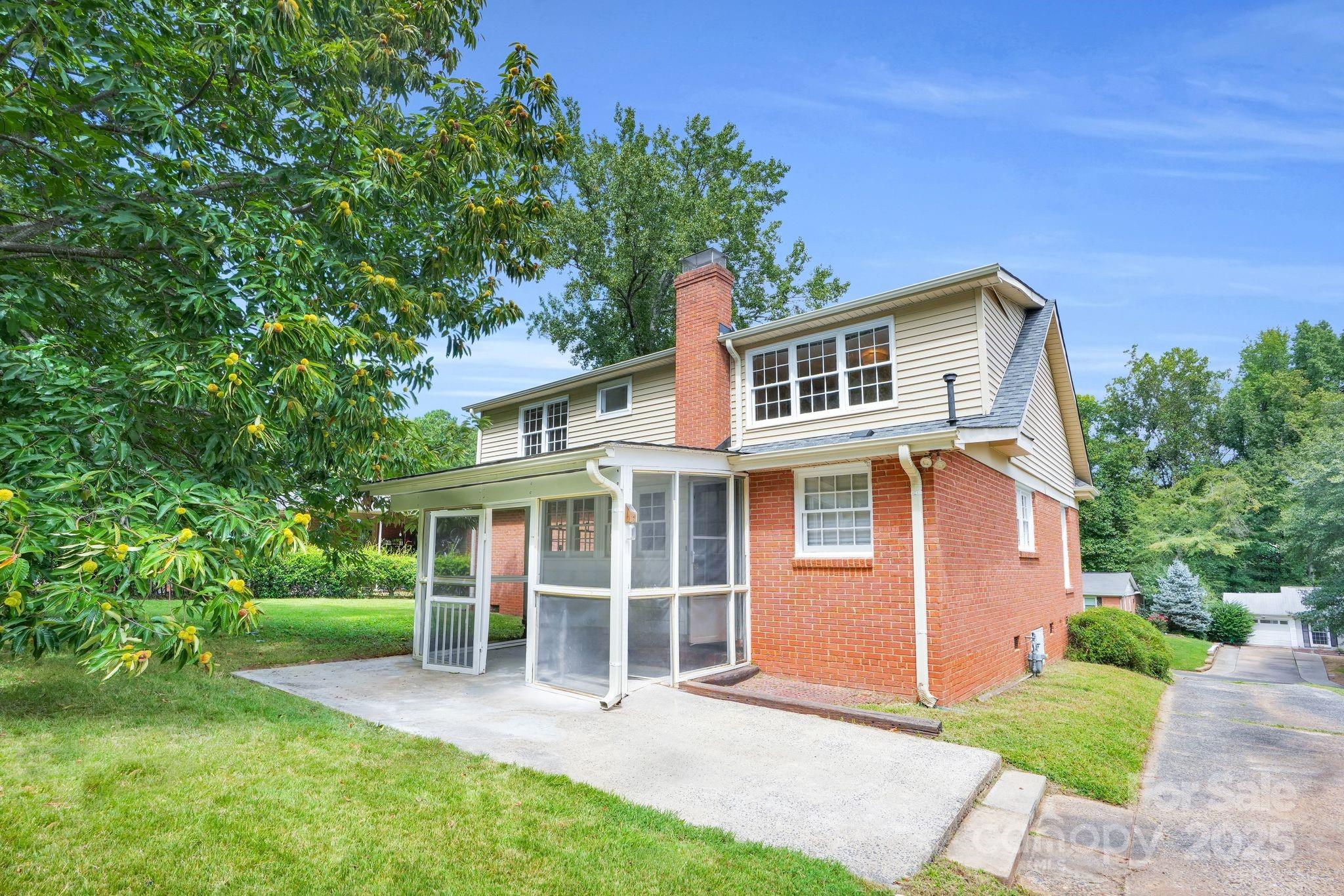 1614 Wensley Drive