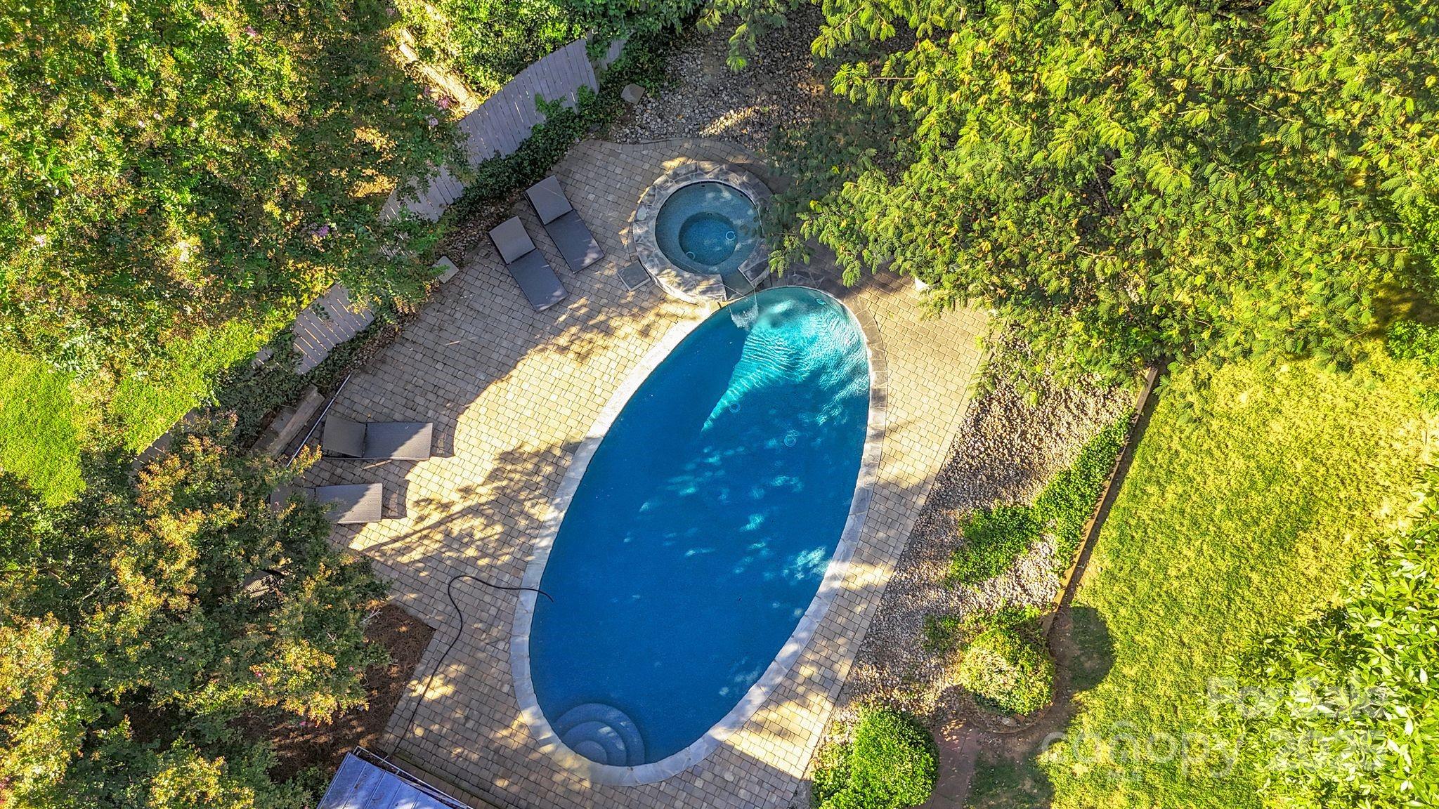 539 Hollis Road
