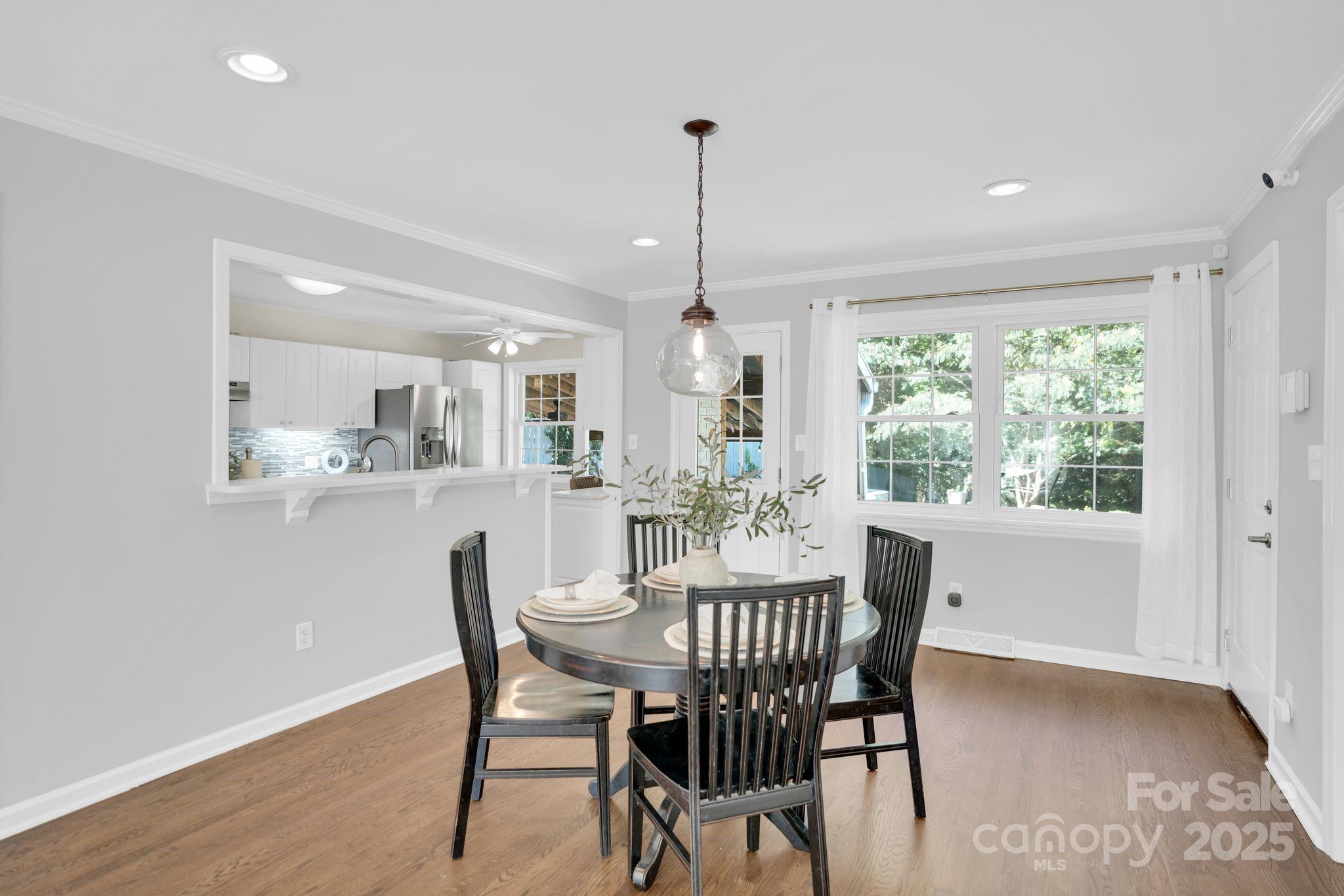 539 Hollis Road