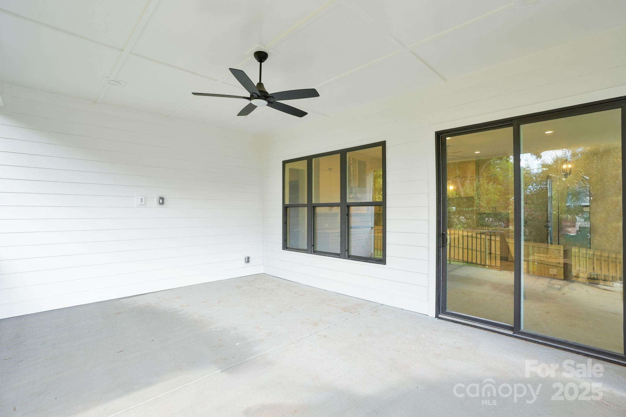 4918 Buckingham Drive