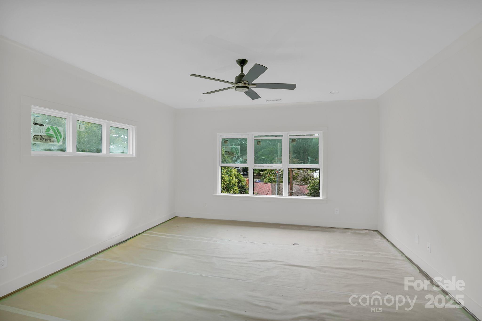 4918 Buckingham Drive