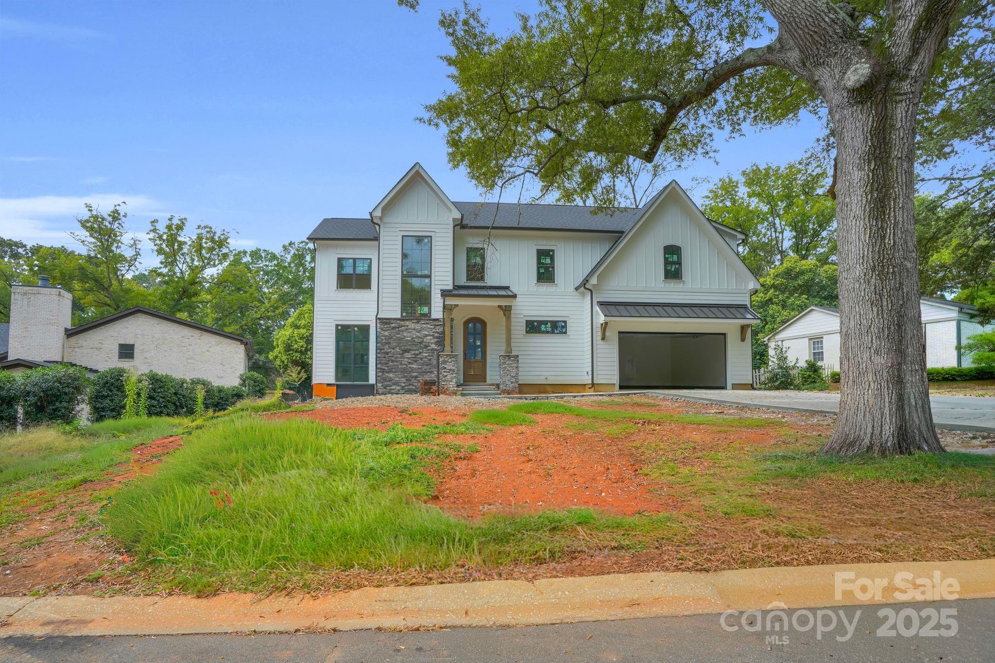 4918 Buckingham Drive