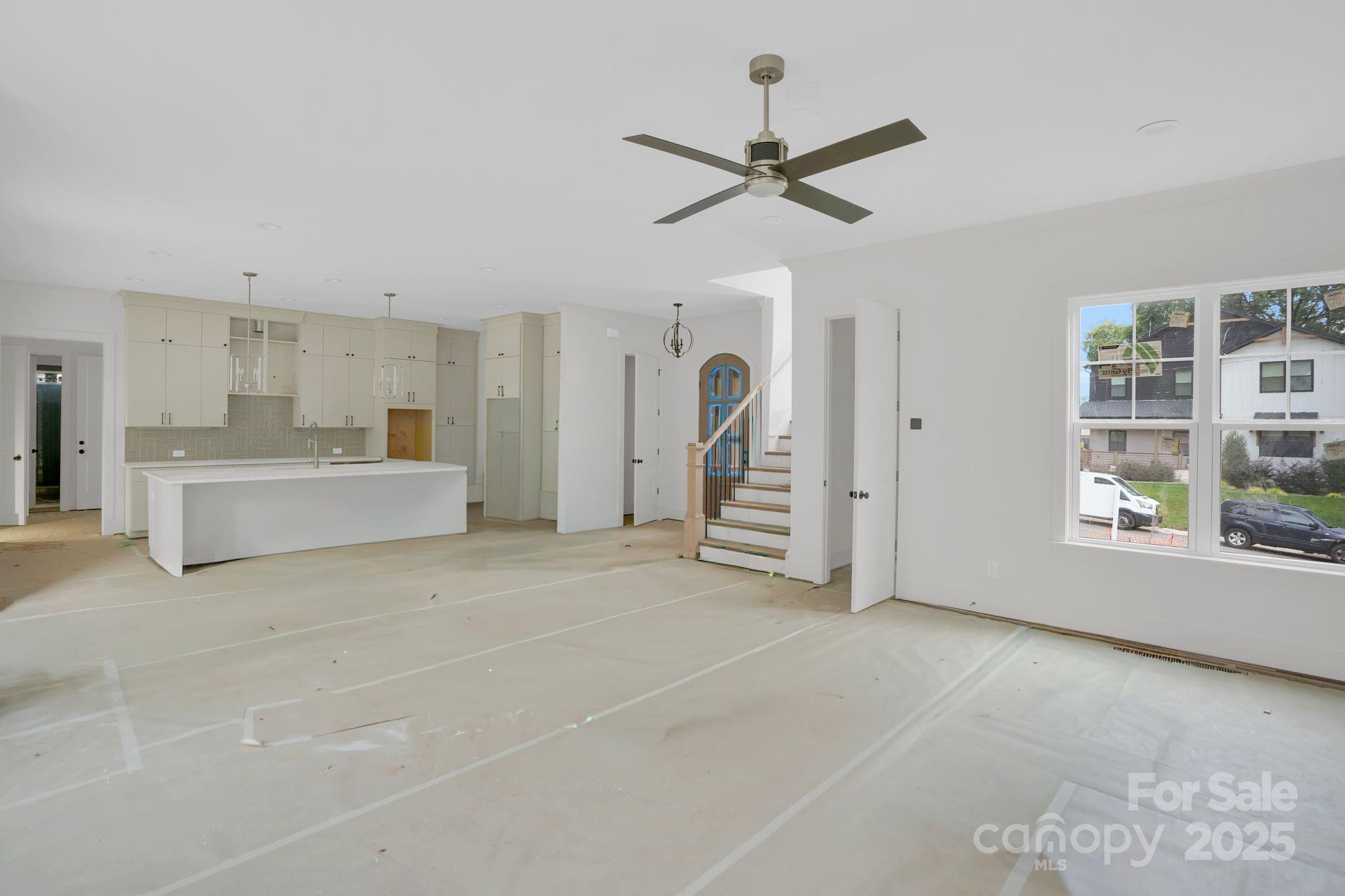 4918 Buckingham Drive