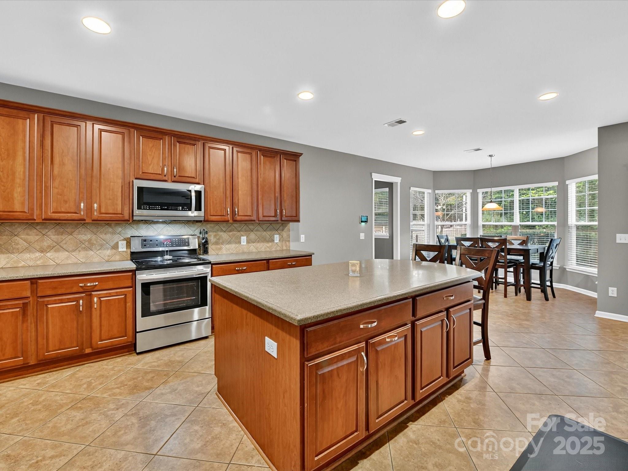 13127 Centennial Commons Parkway