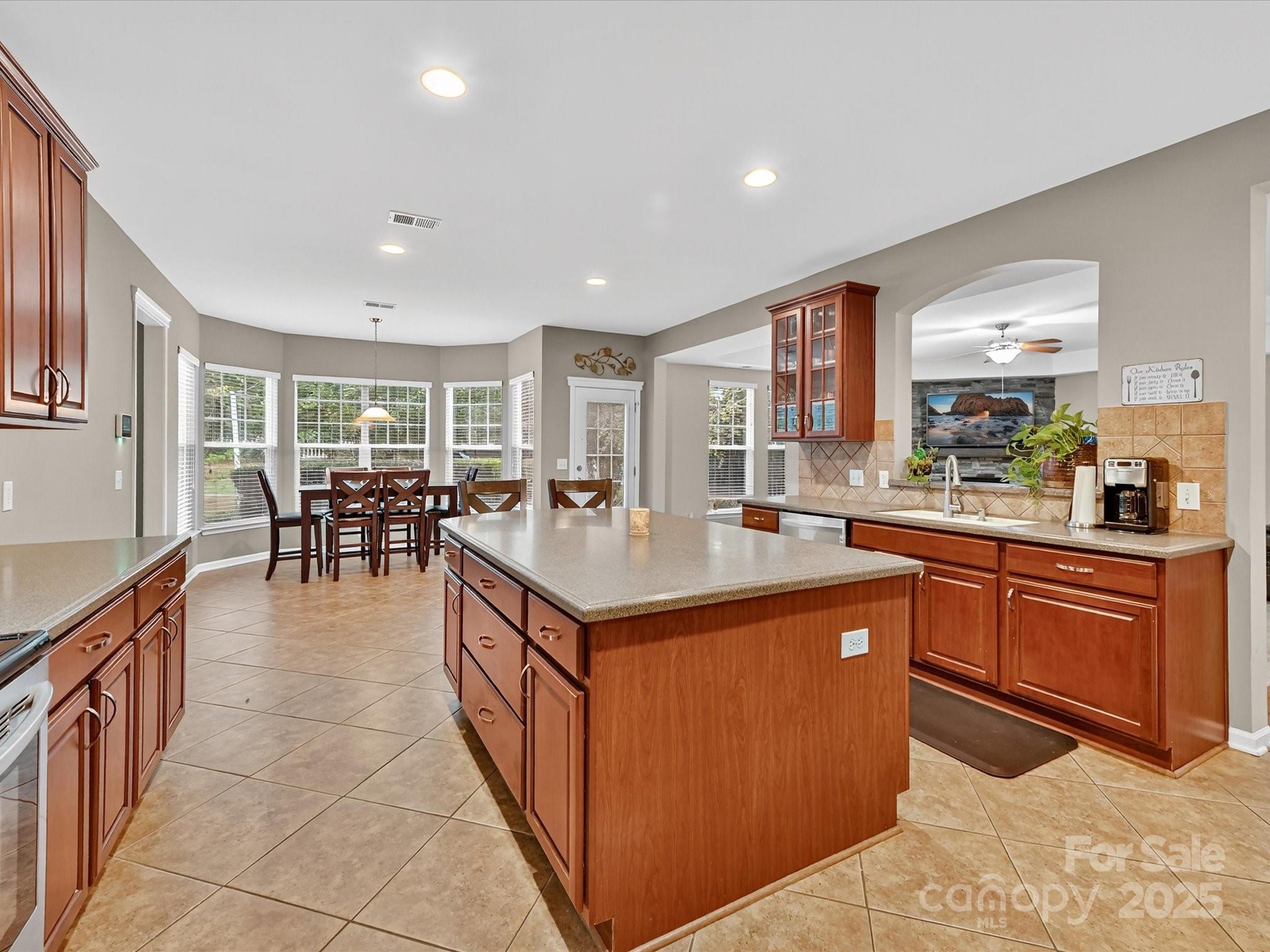 13127 Centennial Commons Parkway