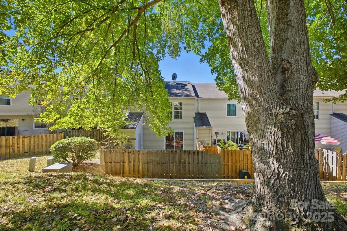 9613 Green Gable Court