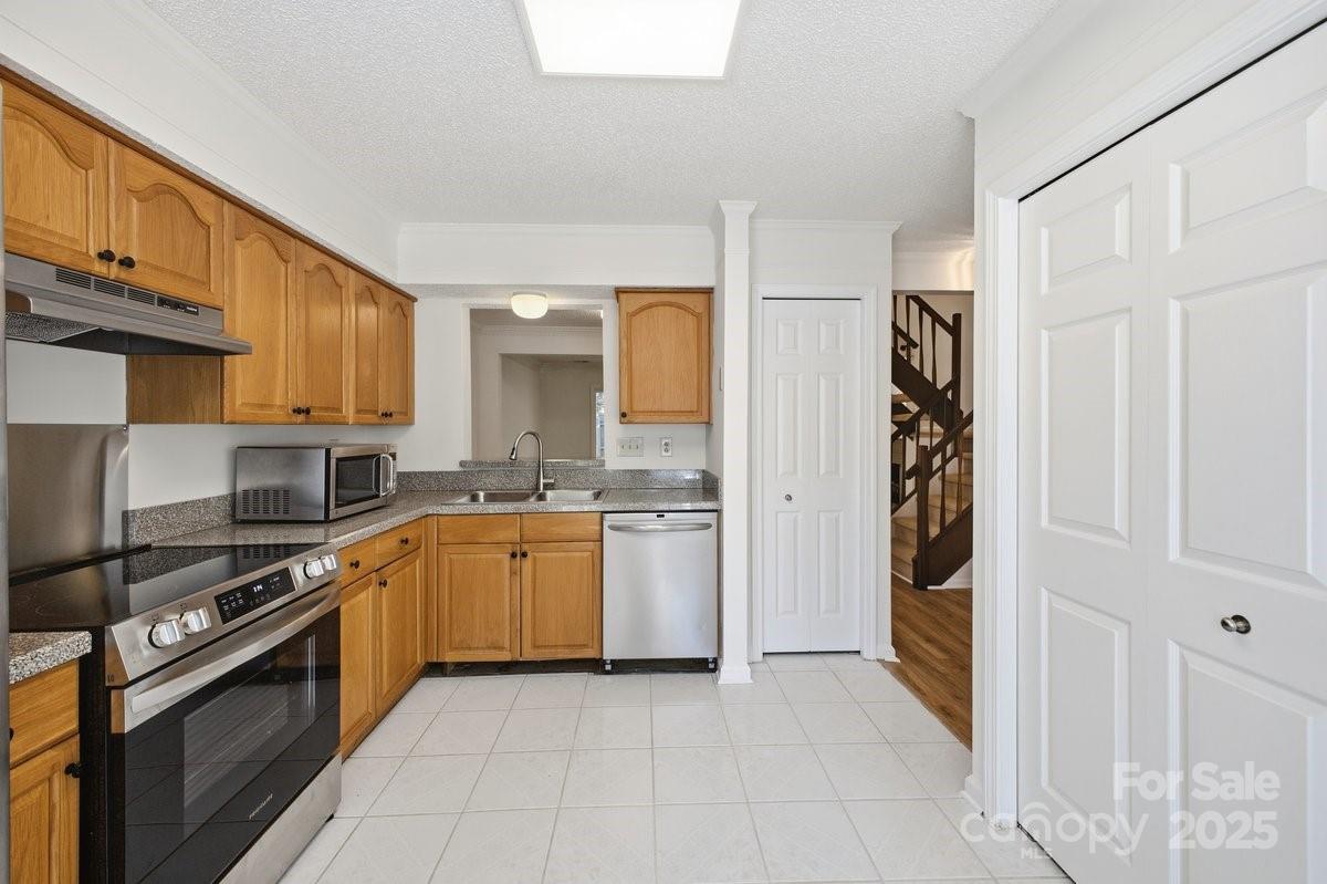 9613 Green Gable Court