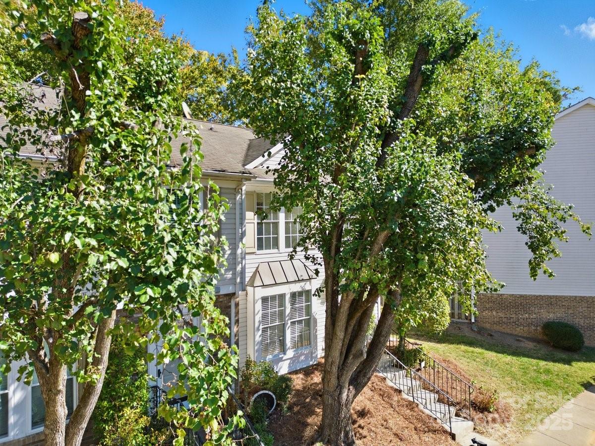 9613 Green Gable Court