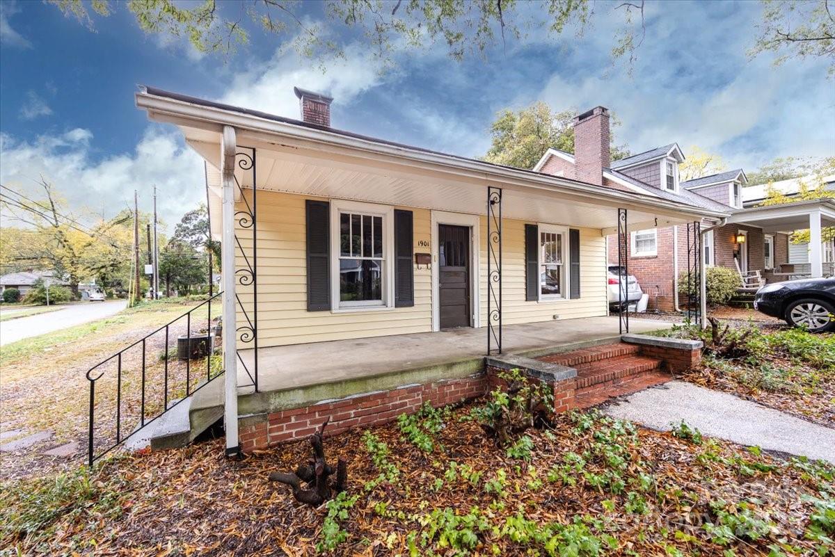 1901 Winter Street