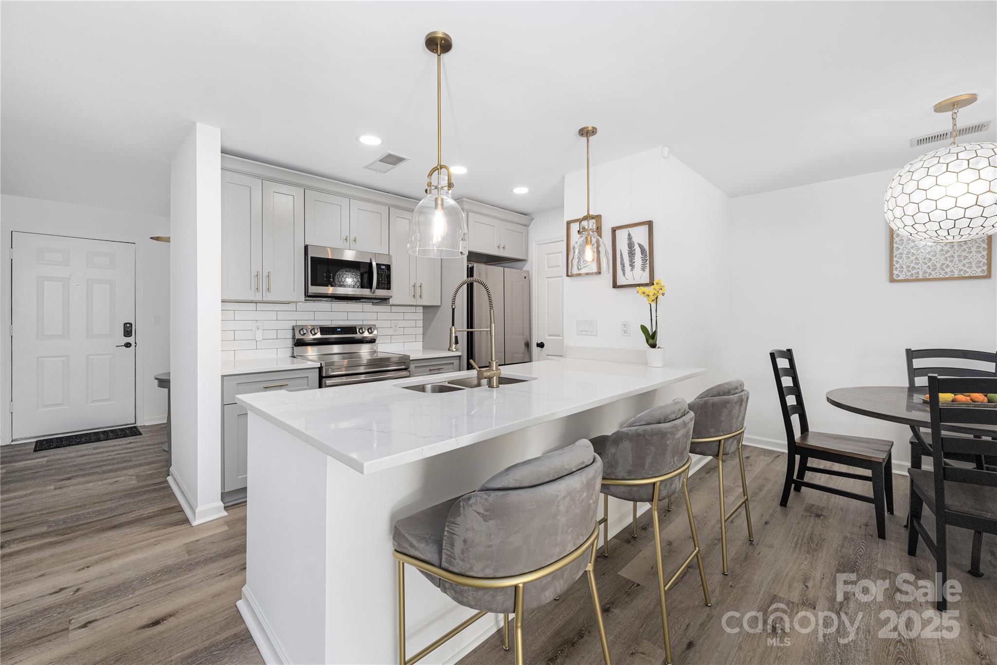 18809 Nautical Drive Unit: 203