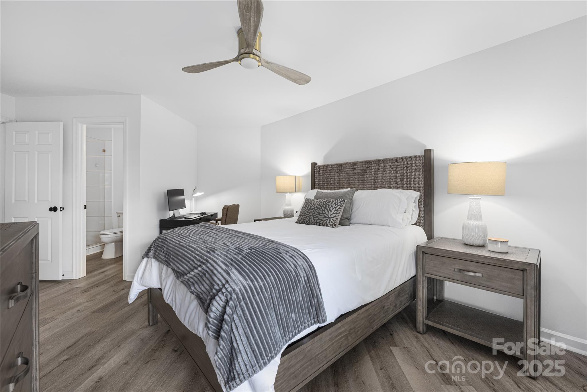 18809 Nautical Drive Unit: 203