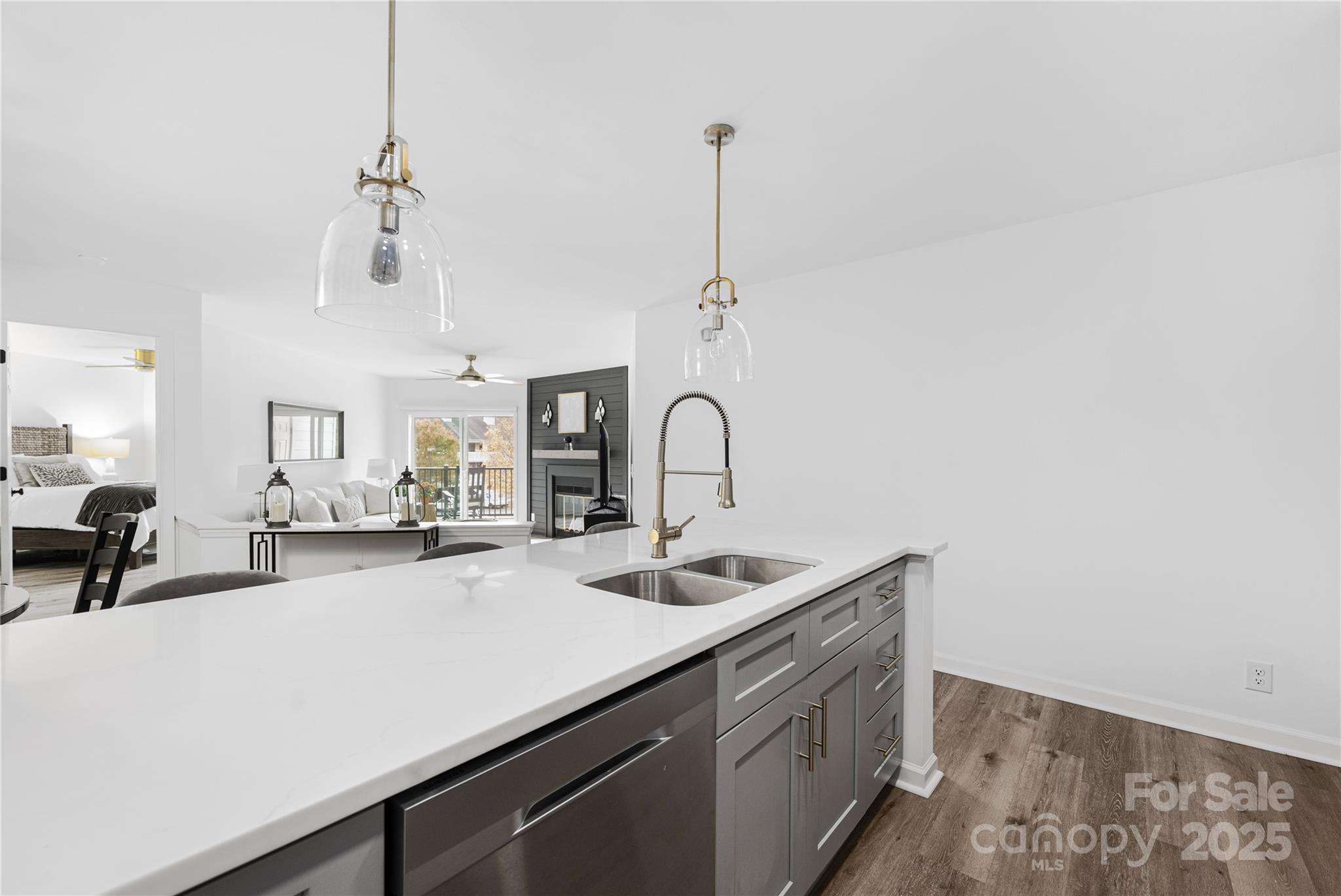 18809 Nautical Drive Unit: 203
