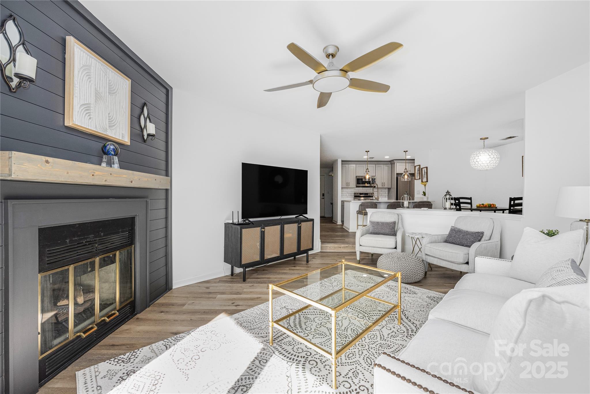 18809 Nautical Drive Unit: 203