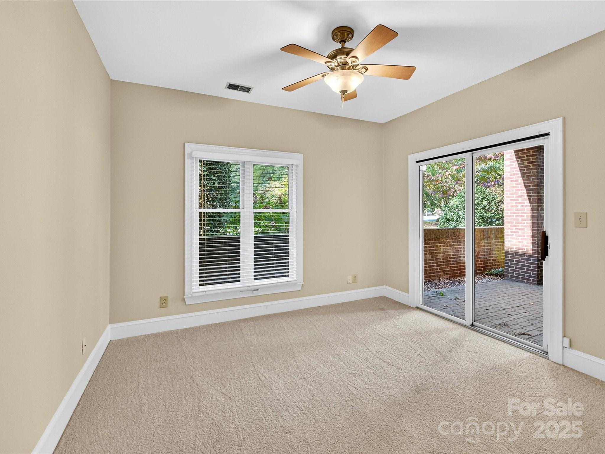 325 Queens Road Unit: 2