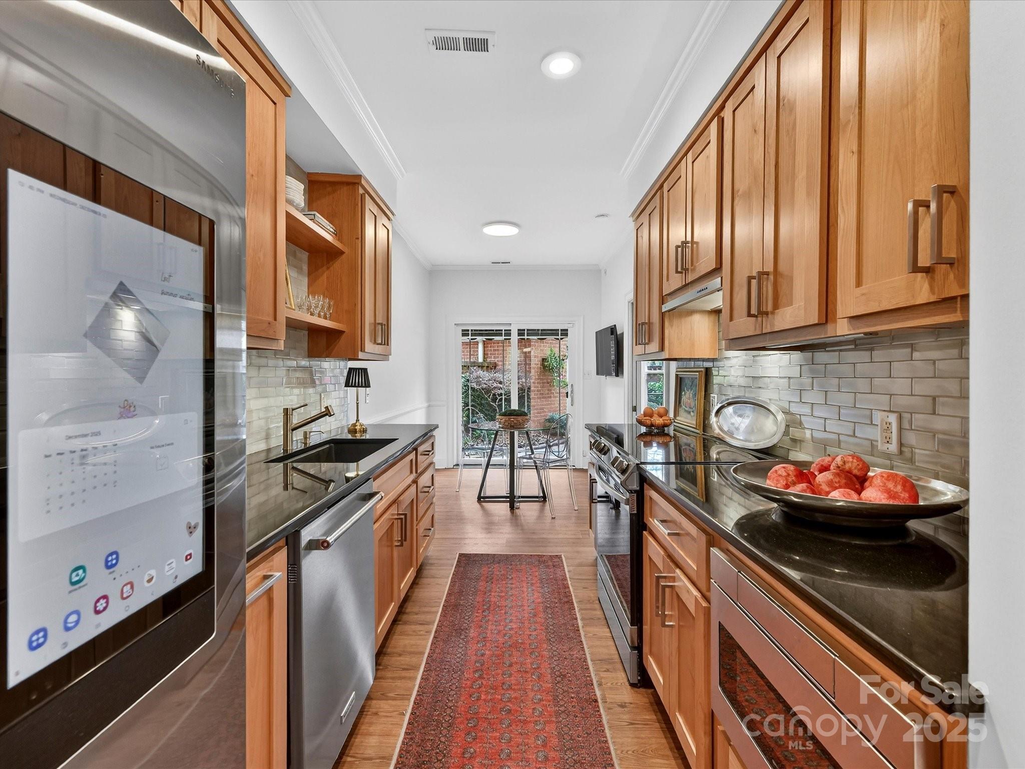 2813 Sharon View Road