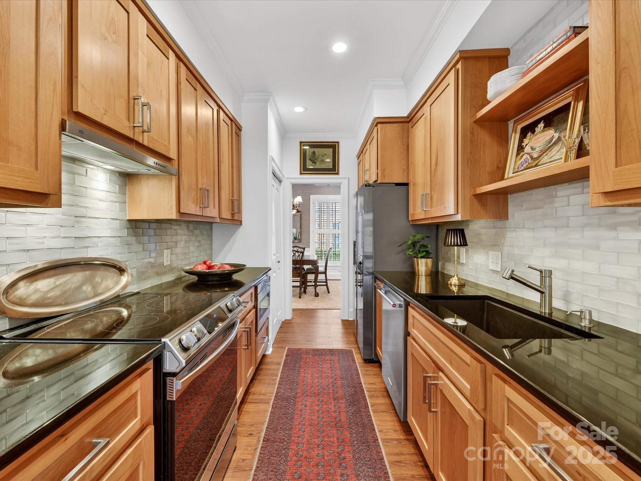 2813 Sharon View Road