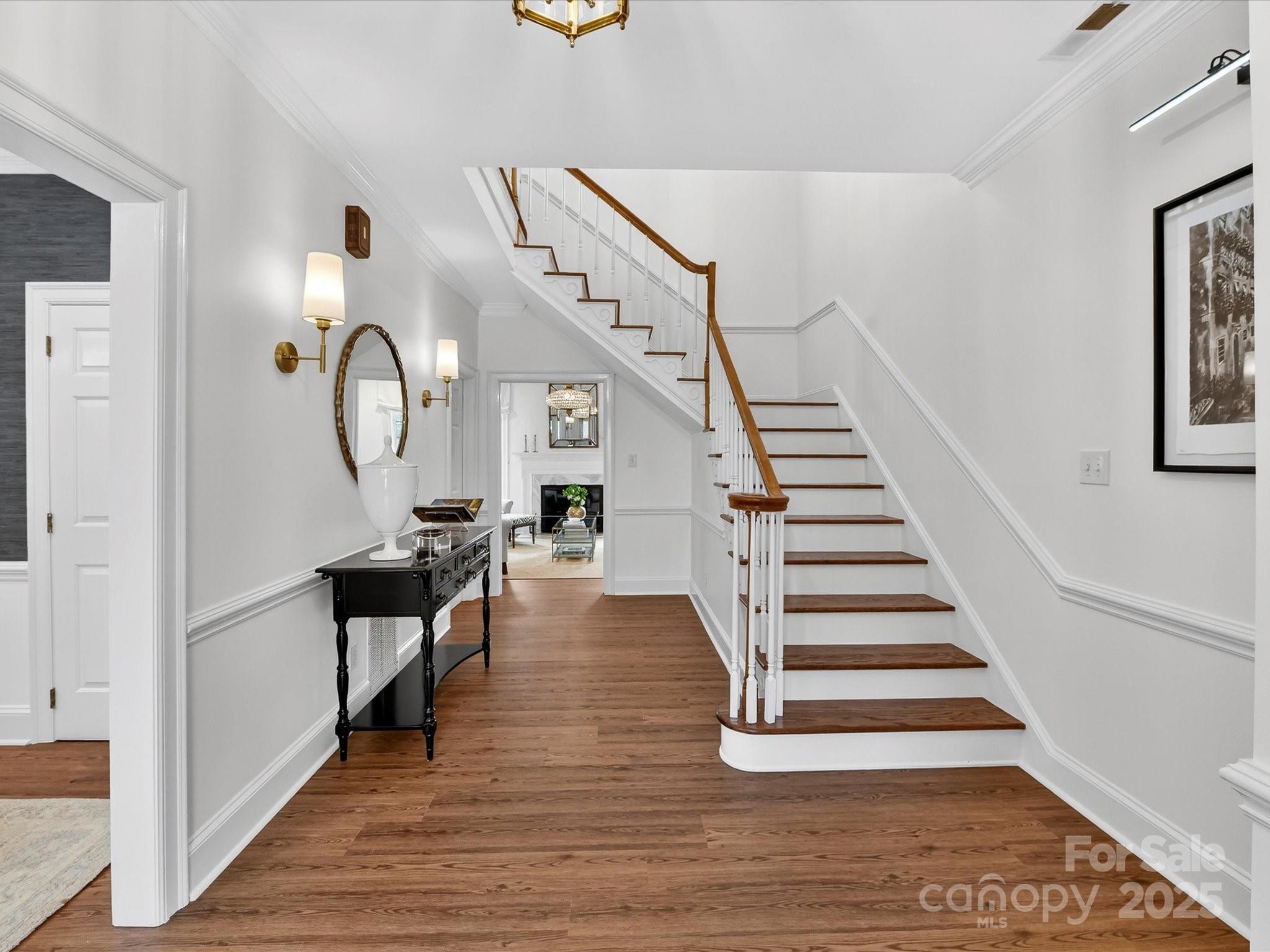 2813 Sharon View Road