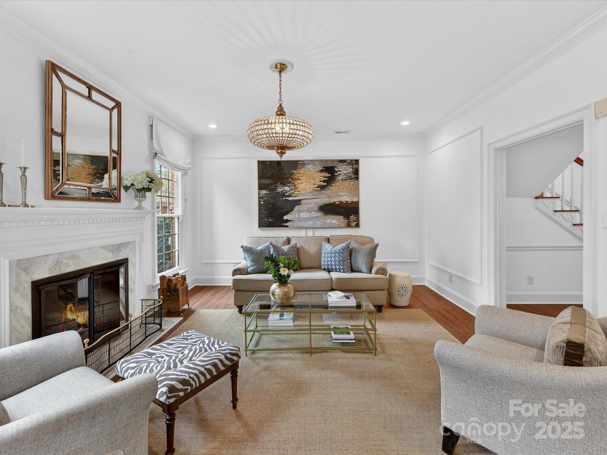 2813 Sharon View Road