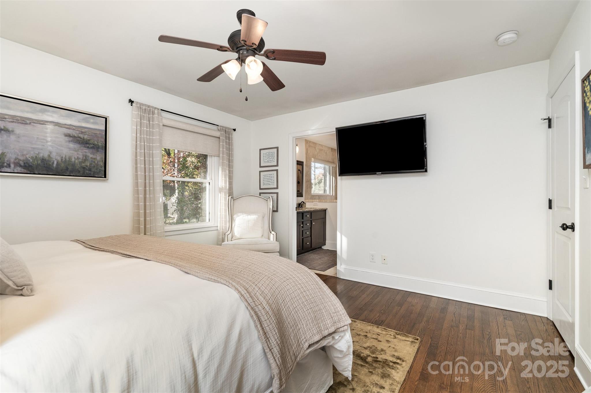 1018 Shady Bluff Drive