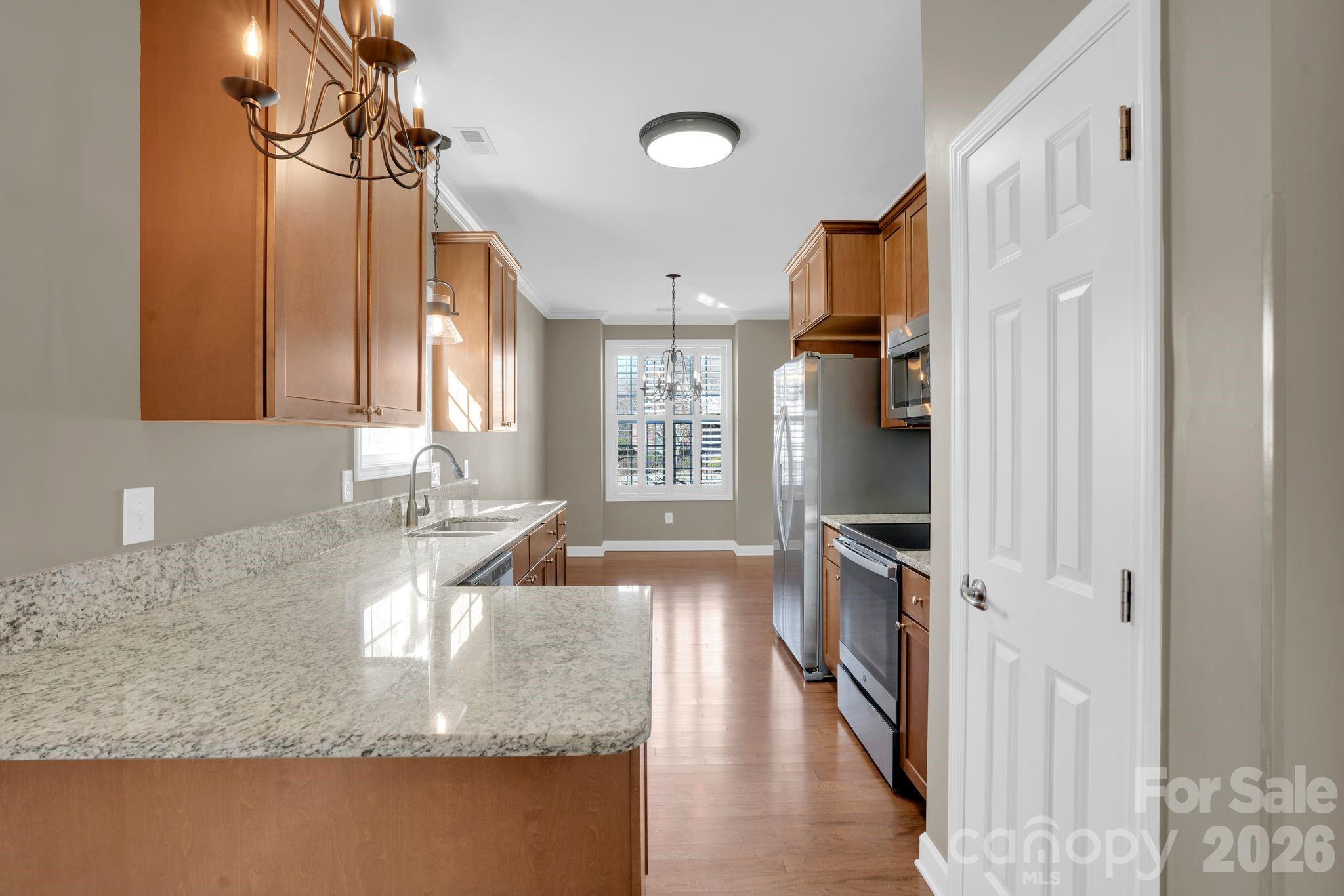 105 Sweet Oaks Lane