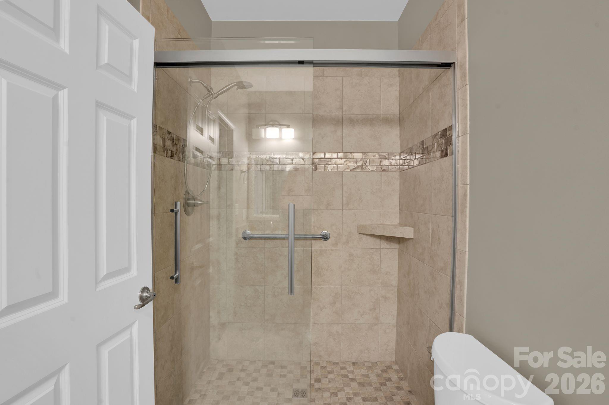 105 Sweet Oaks Lane
