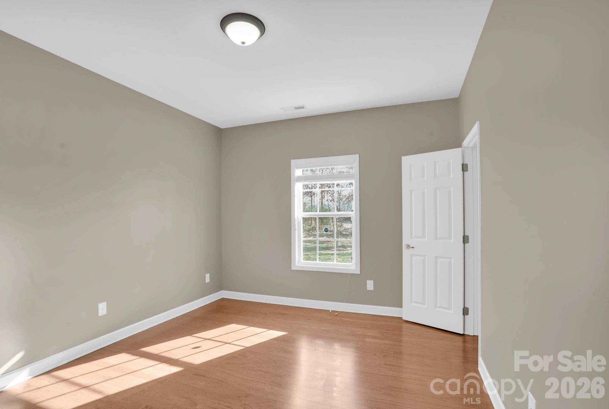 105 Sweet Oaks Lane