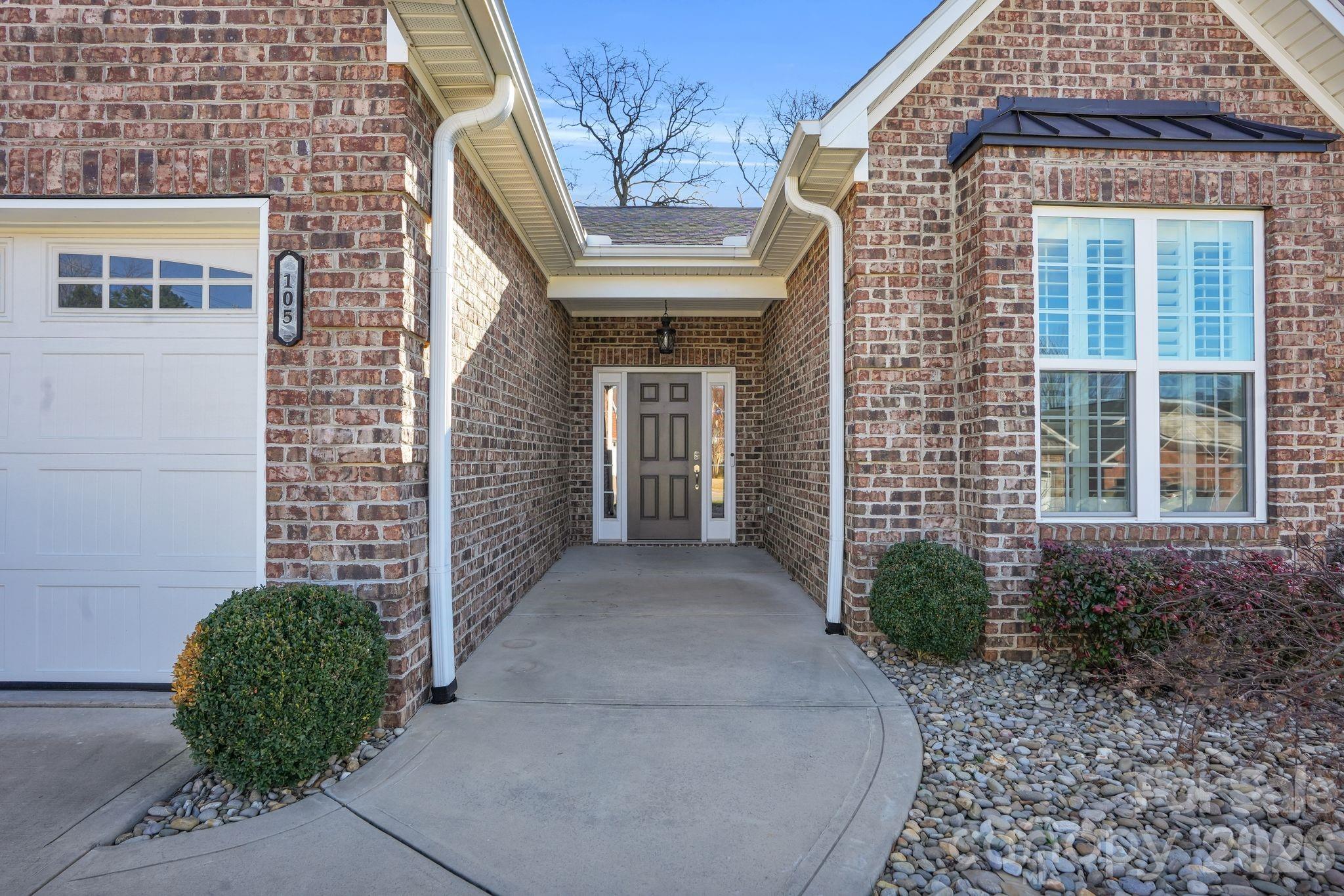 105 Sweet Oaks Lane