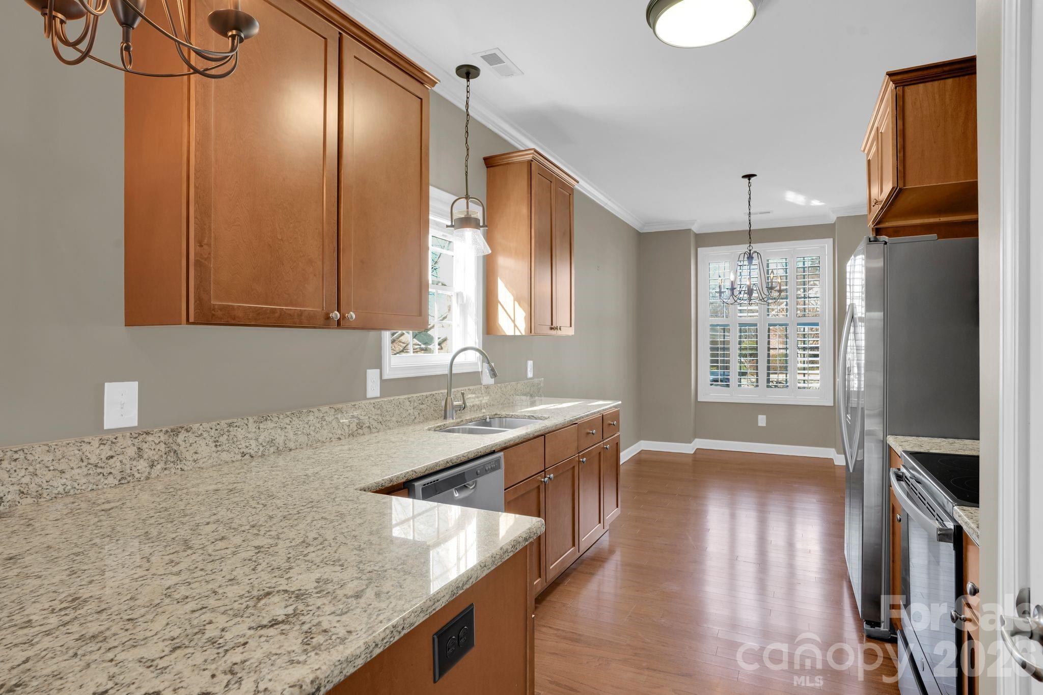 105 Sweet Oaks Lane