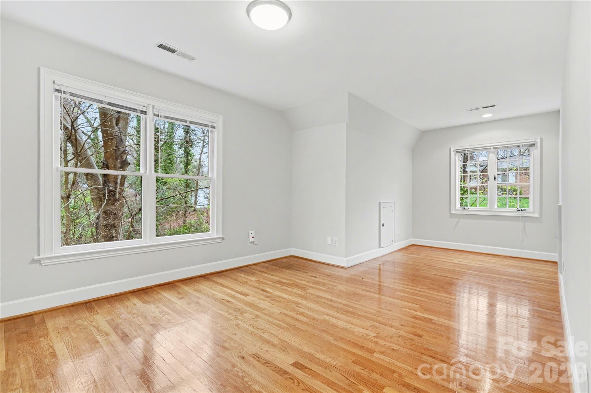 901 Shady Bluff Drive