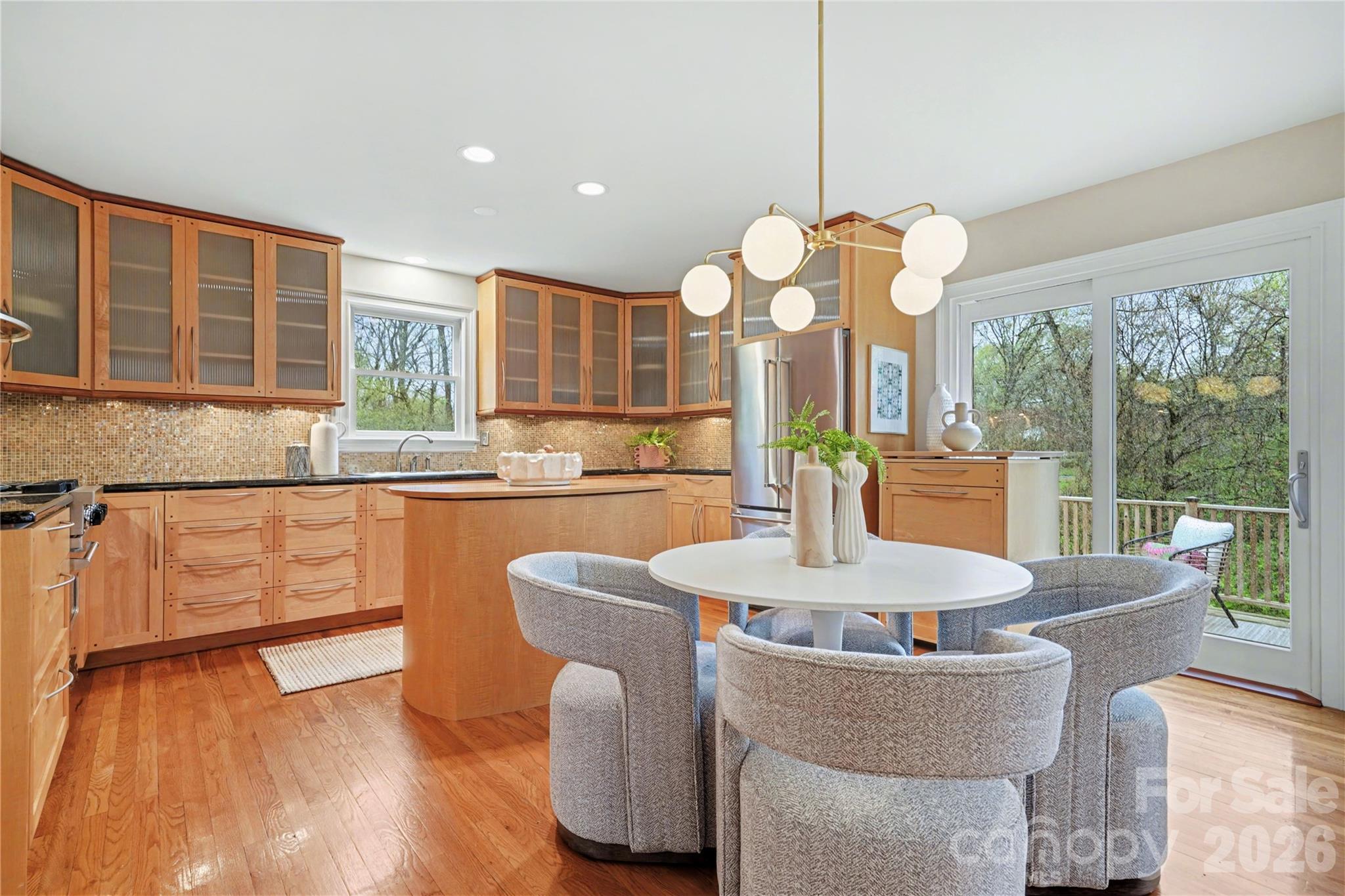 901 Shady Bluff Drive