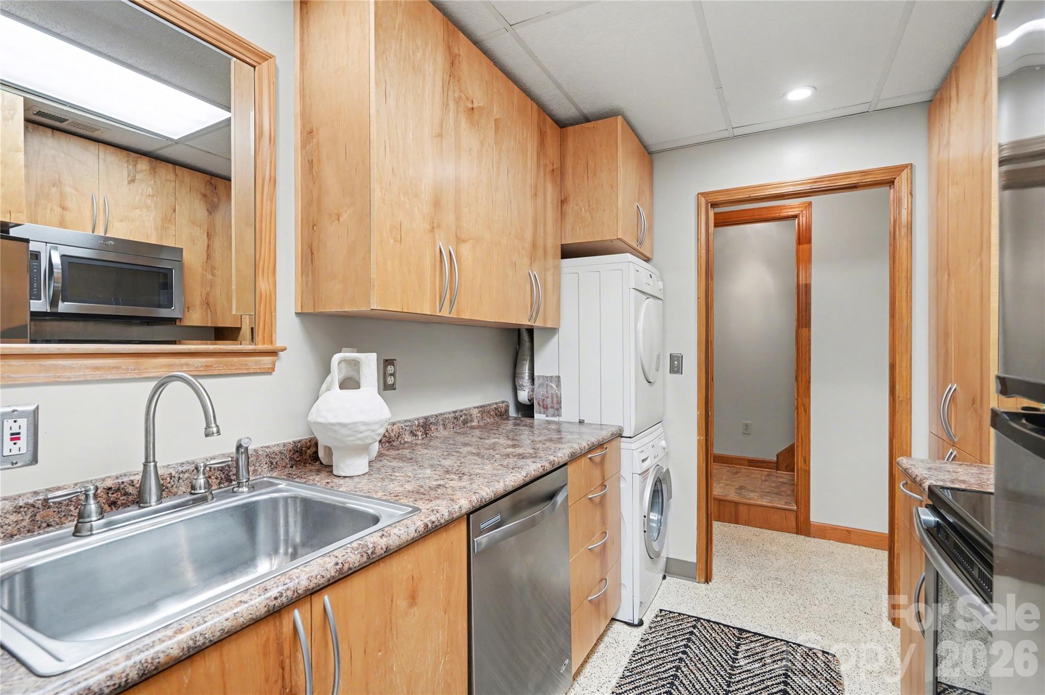 901 Shady Bluff Drive