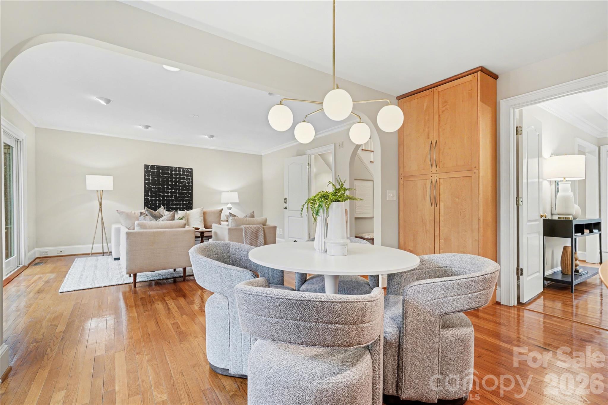 901 Shady Bluff Drive