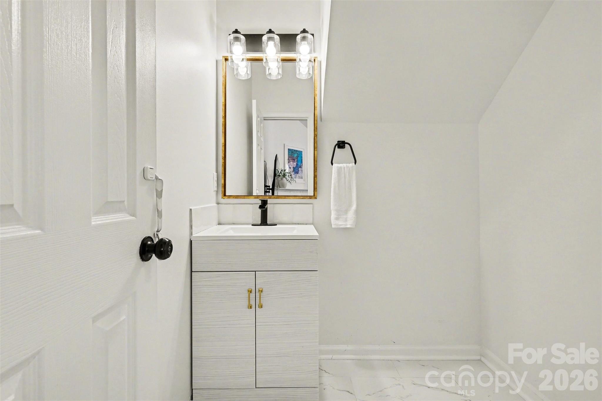 9152 Snow Hill Court