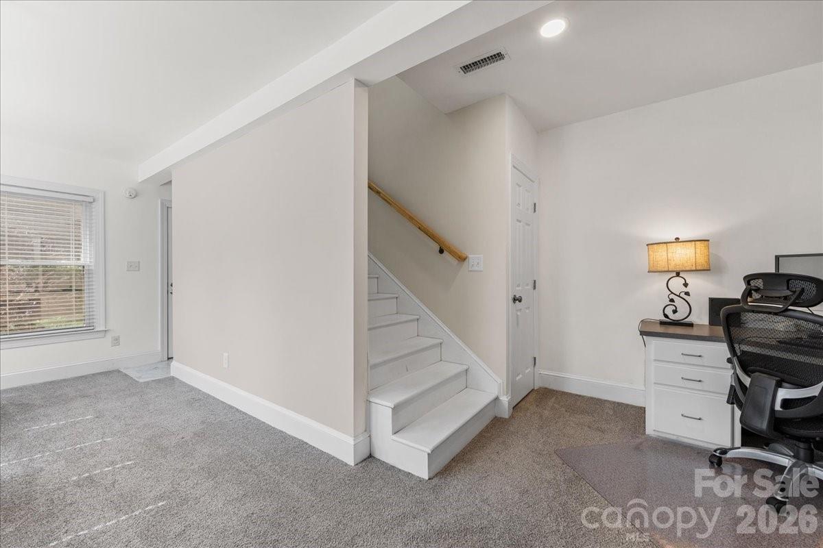 10410 Newberry Park Lane