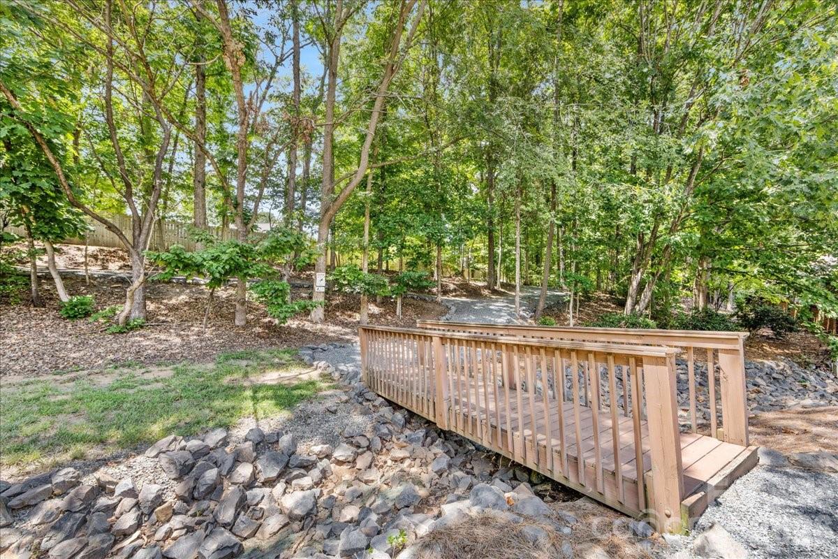 10410 Newberry Park Lane