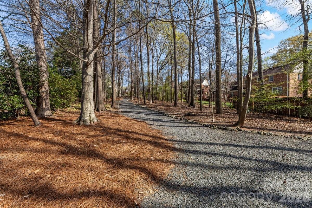 10410 Newberry Park Lane