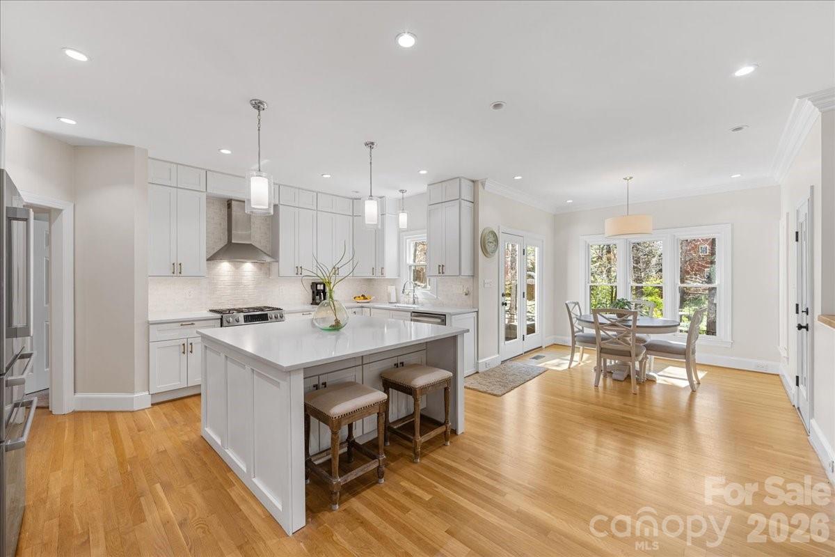 10410 Newberry Park Lane