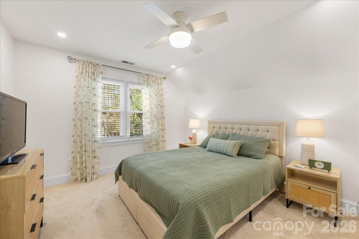 10410 Newberry Park Lane