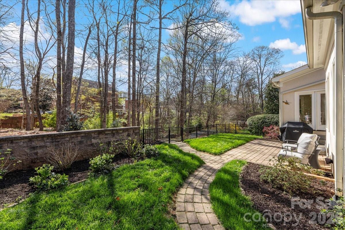 10410 Newberry Park Lane