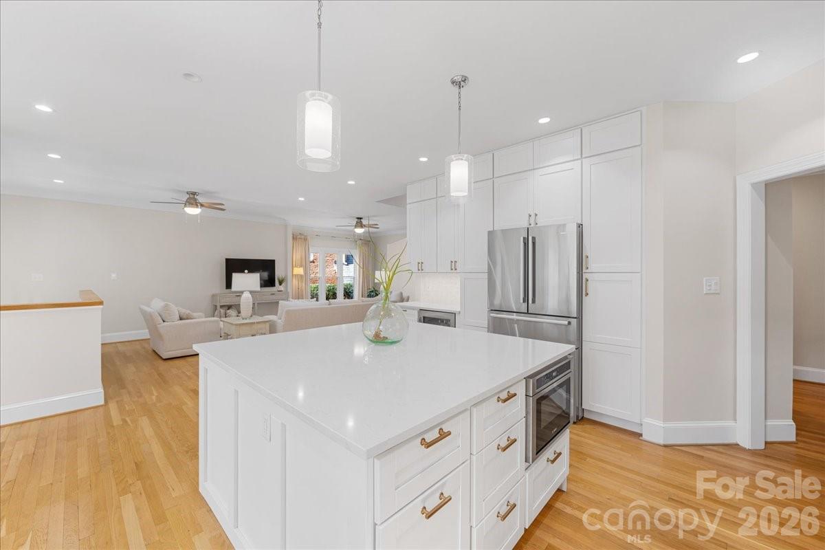 10410 Newberry Park Lane