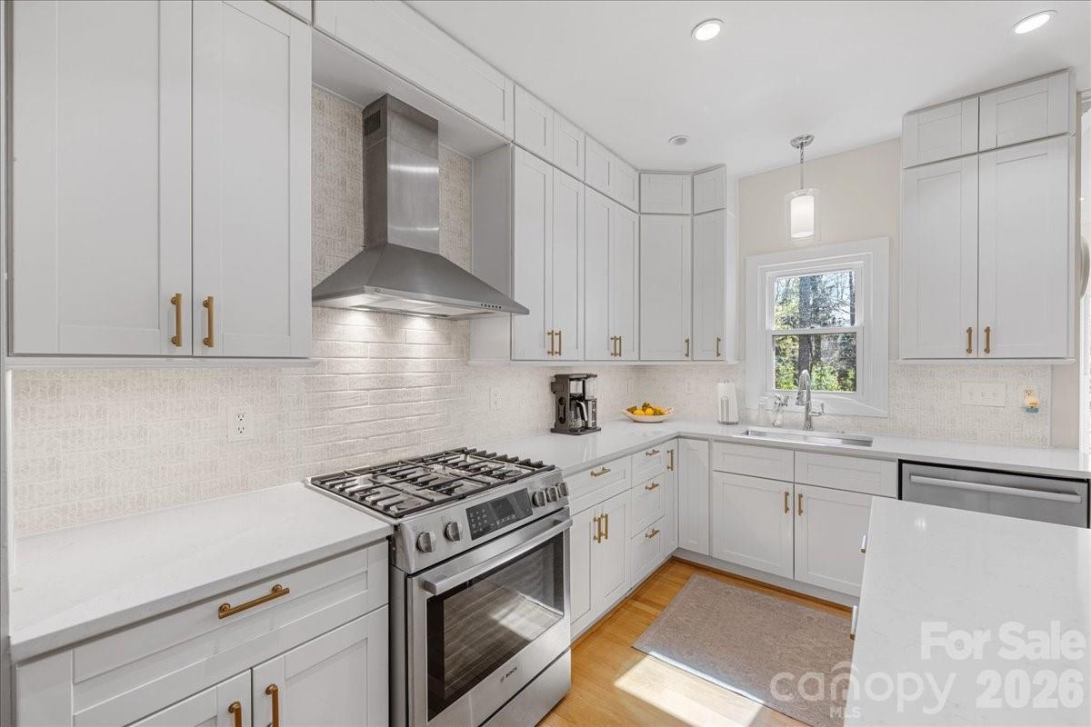 10410 Newberry Park Lane