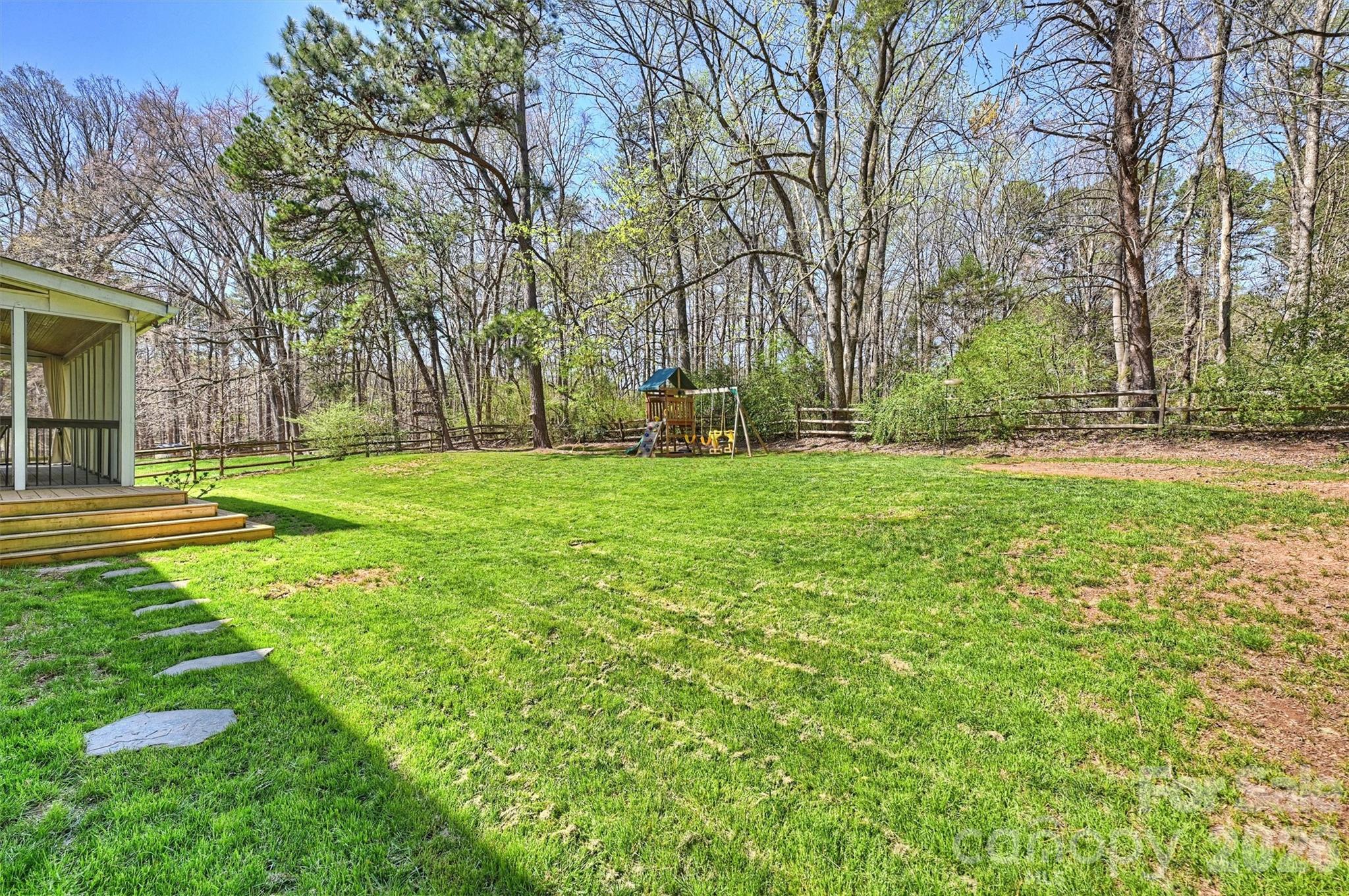 12409 Willingdon Road