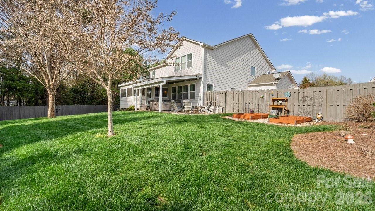 1007 Pine Bark Place