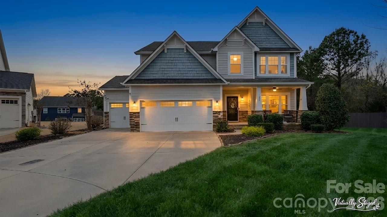 1007 Pine Bark Place