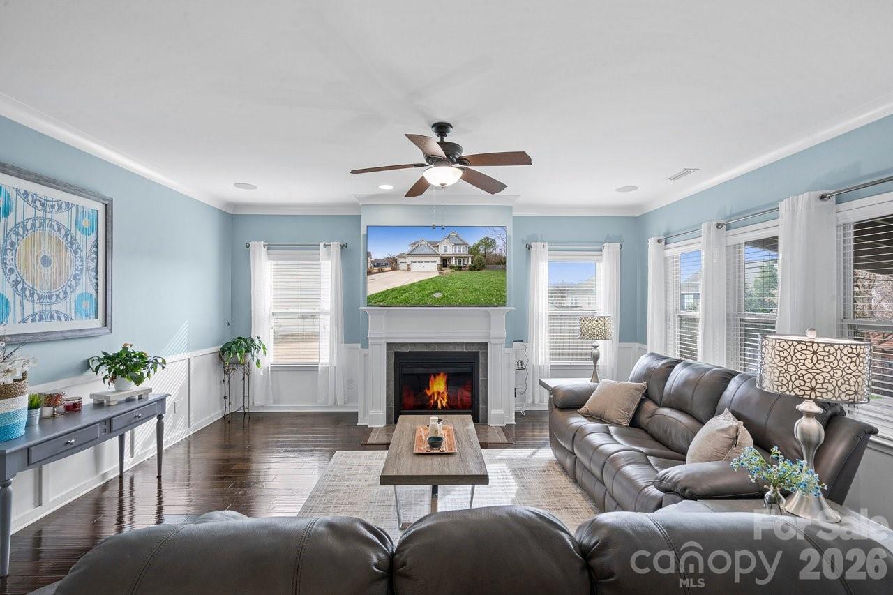 1007 Pine Bark Place