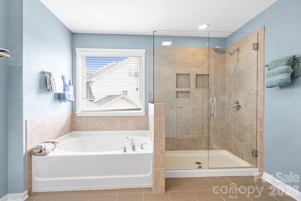 1007 Pine Bark Place