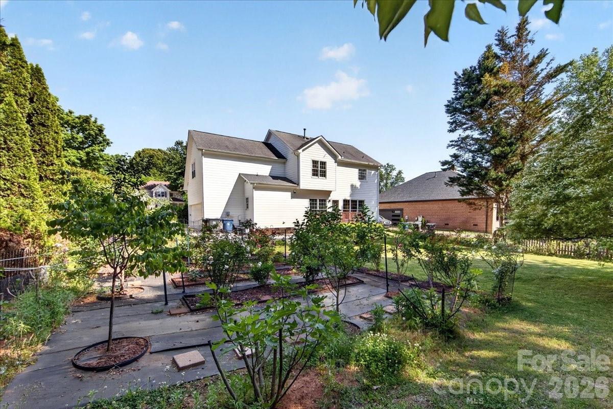 13218 Willow Breeze Lane