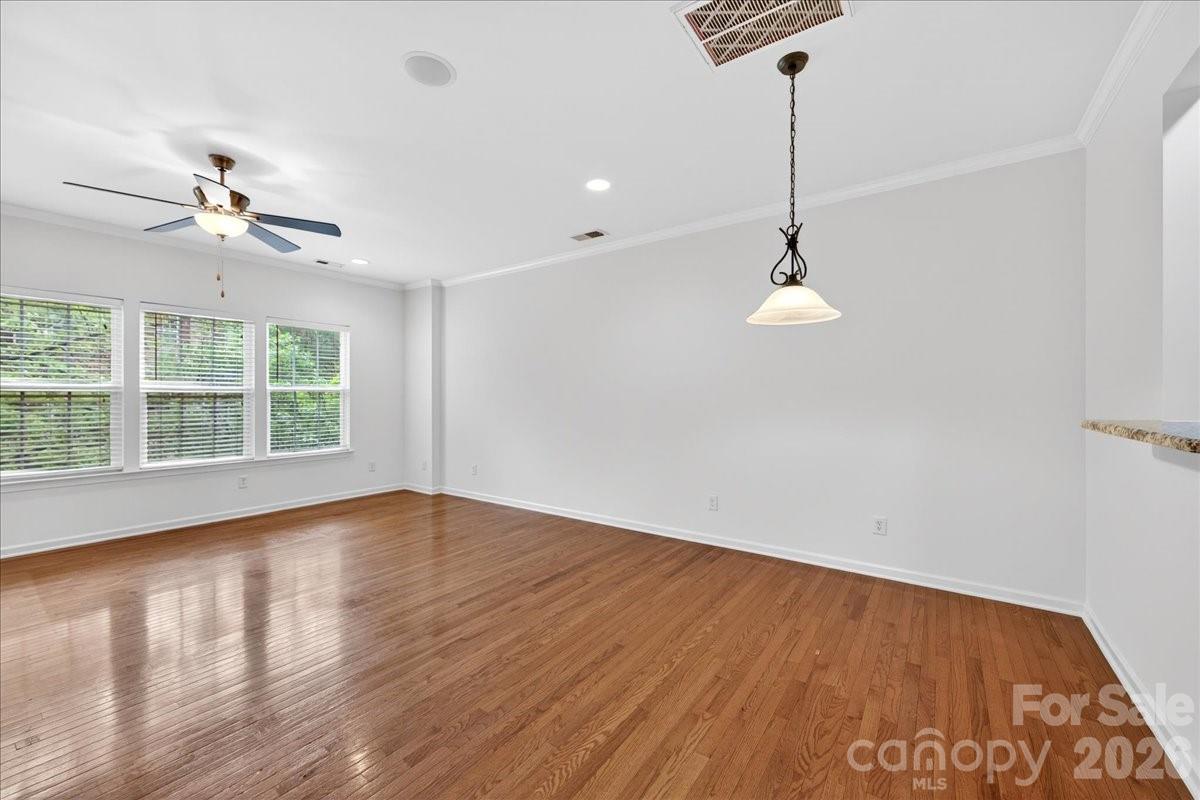 268 W Bland Street