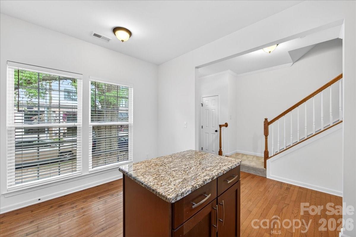 268 W Bland Street